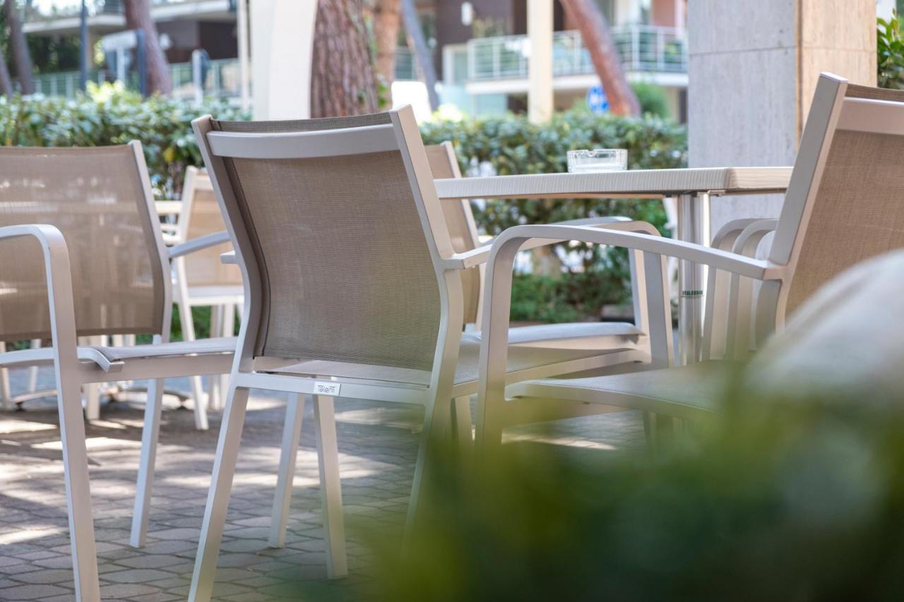 Hotel Orsa Maggiore Milano Marittima Buitenkant foto